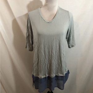 LOGO Light Blue Short Sleeve V Neck Top - Womens Large, Bust 19.5”